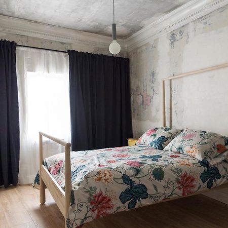 Un Piso Especial En El Casco Historico De Burgos Daire Dış mekan fotoğraf